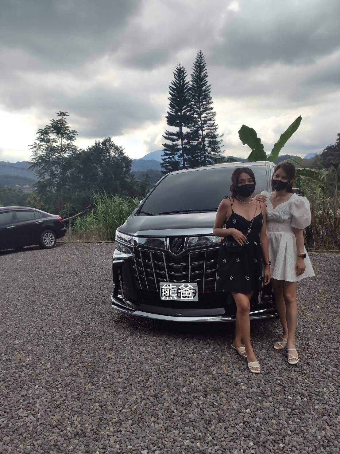 Cô Zhou giới thiệu – Ăn uống tại Nhật Nguyệt Đàm